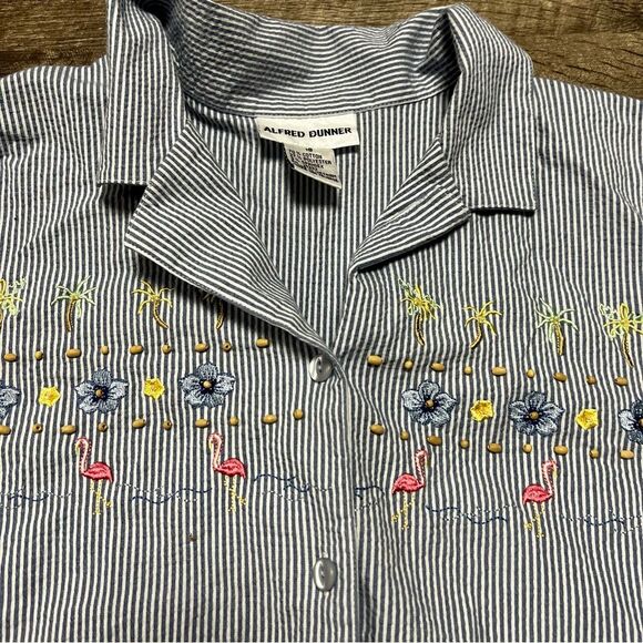 Alfred Dunner Short Sleeve Stripes Embroidered Floral Button Front Shirt Size 18 - Picture 4 of 8